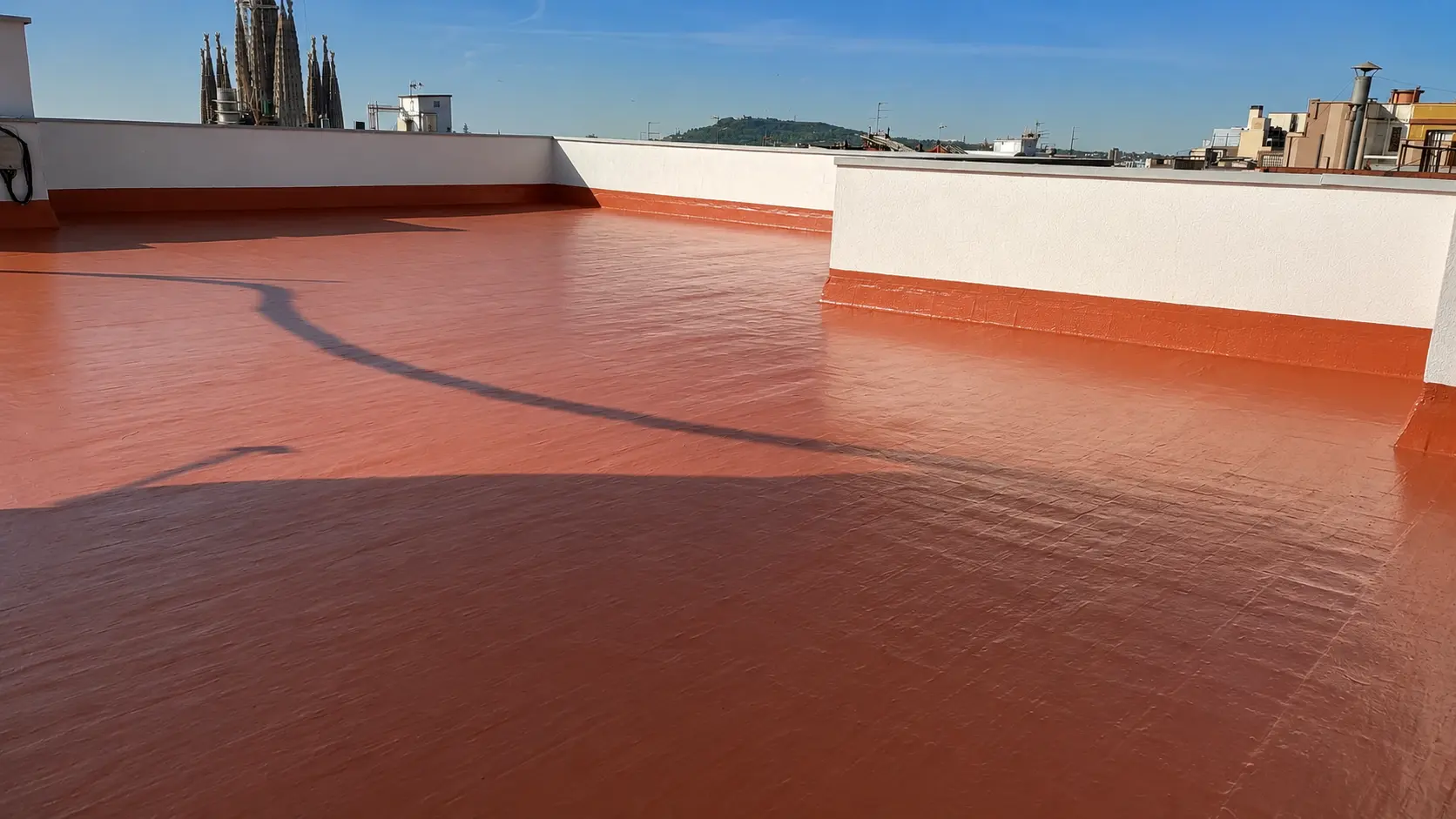 Acabado impermeable continuo en cubierta plana